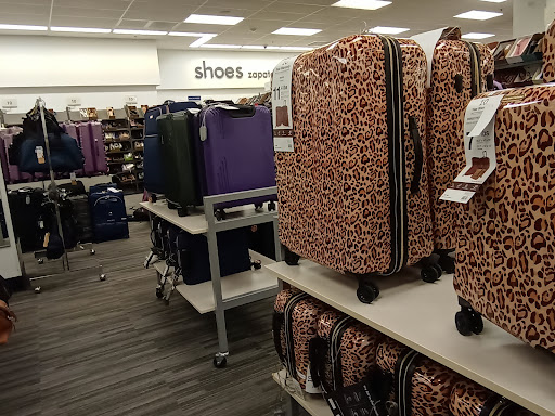 Department Store «Nordstrom Rack The Shops at Midtown Miami», reviews and photos, 3201 N Miami Ave, Miami, FL 33127, USA