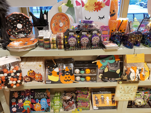 Stationery Store «Paper Source», reviews and photos, 490 Central Ave, Highland Park, IL 60035, USA