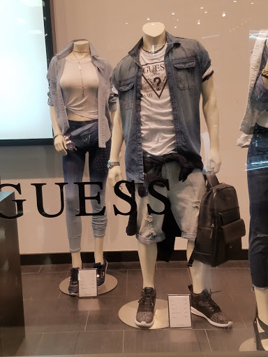 Clothing Store «GUESS Factory», reviews and photos, 12801 W Sunrise Blvd #631, Sunrise, FL 33323, USA