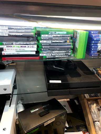 Pawn Shop «1st United Pawn & Loan», reviews and photos, 1123 S Broad St, Philadelphia, PA 19147, USA