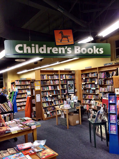 Bookshop Santa Cruz, 1520 Pacific Ave, Santa Cruz, CA 95060, USA, 
