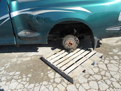 Tire Shop «Jim Hendrix Automotive», reviews and photos, 145 St Matthews Ave, Louisville, KY 40207, USA