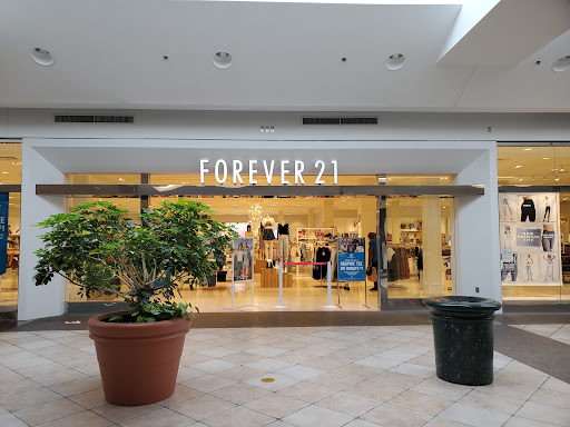 Shopping Mall «Eastview Mall», reviews and photos, 7979 Pittsford Victor Rd, Victor, NY 14564, USA