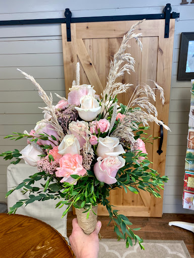 Florist «Absolutely Flowers», reviews and photos, 206 Keys Ferry St, McDonough, GA 30253, USA