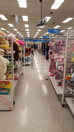 Clothing Store «Ross Dress for Less», reviews and photos, 5635 Woodruff Ave, Lakewood, CA 90713, USA