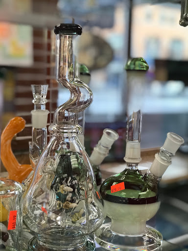 Convenience Store «Friendly Corner Convenience», reviews and photos, 2408 Massachusetts Ave, Cambridge, MA 02140, USA