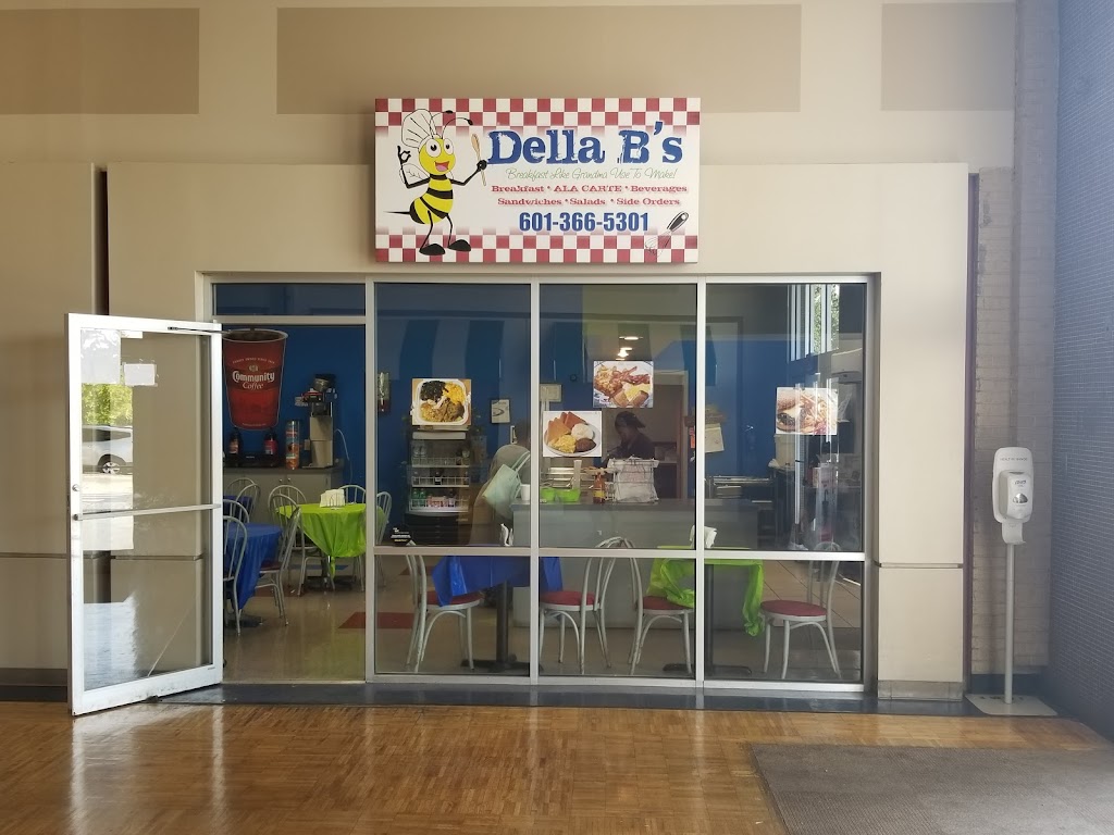 Della B's 39213
