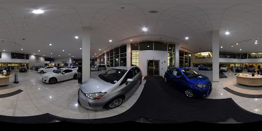 Car Dealer «Toyota of Braintree», reviews and photos, 210 Union St, Braintree, MA 02184, USA