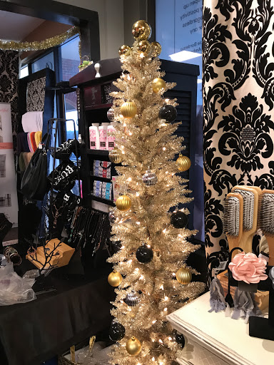 Lingerie Store «LiviRae Lingerie», reviews and photos, 440 Ernest W Barrett Pkwy NW #31, Kennesaw, GA 30144, USA