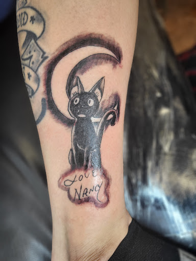 Explore female arm tattoos ideas, creative tattoo ideas in Lewiston, available at Walkins tattoos studio