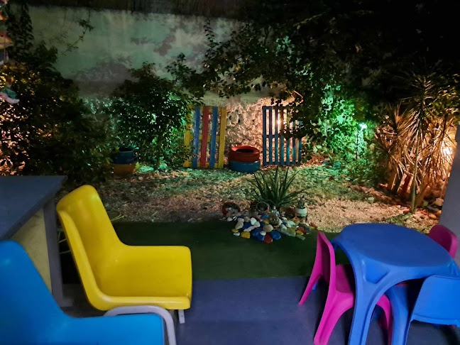 ΞΕΝΕΣ ΓΛΩΣΣΕΣ ΕΛΕΝΗ ΤΣΑΜΟΥΡΗ - Σχολή ξένης γλώσσας