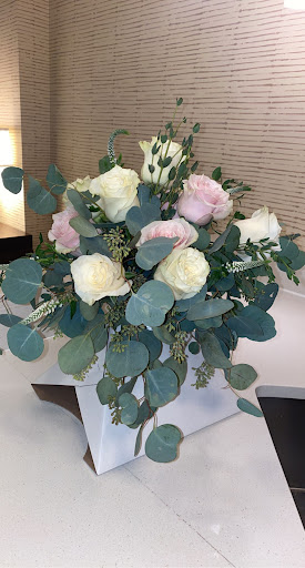 Florist «Hassell Florist», reviews and photos, 1679 Drew St, Clearwater, FL 33755, USA