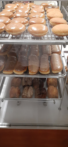 Donut Shop «Golden Donuts», reviews and photos, 8411 Elk Grove Florin Rd, Elk Grove, CA 95624, USA