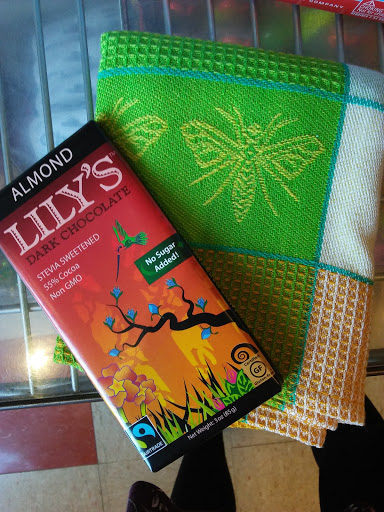 Gourmet Grocery Store «Beans & Barley», reviews and photos, 1901 E North Ave, Milwaukee, WI 53202, USA