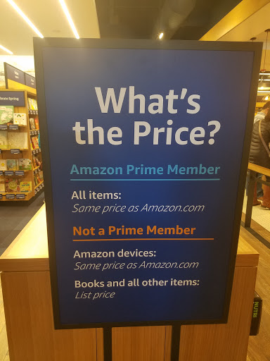 Electronics Store «Amazon Books», reviews and photos, 246 Legacy Pl, Dedham, MA 02026, USA