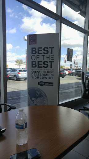 Nissan Dealer «Al Piemonte Nissan», reviews and photos, 1600 W North Ave, Melrose Park, IL 60160, USA
