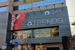Reliance Trends image
