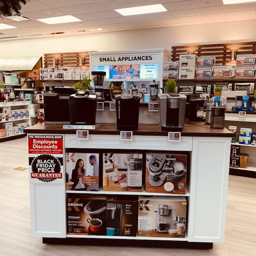 Appliance Store «P.C. Richard & Son», reviews and photos, 19 Universal Dr, North Haven, CT 06473, USA