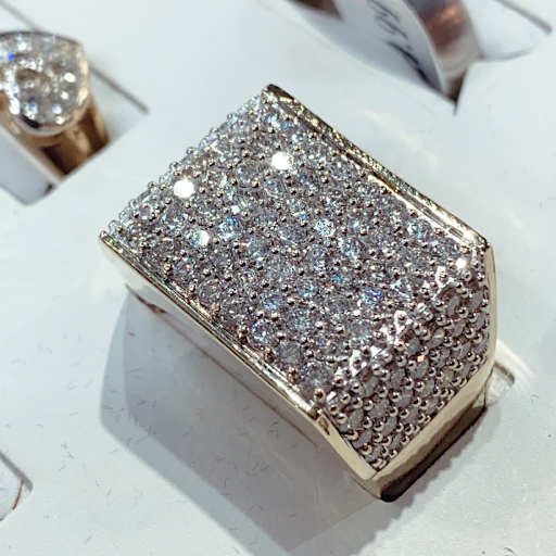 Pawn Shop «L a Pawn Shop», reviews and photos, 6215 Bells Ferry Rd, Acworth, GA 30102, USA