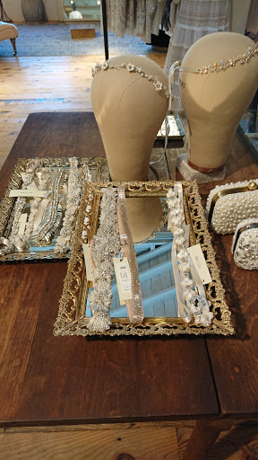 Bridal Shop «BHLDN», reviews and photos, 211 S Beverly Dr, Beverly Hills, CA 90212, USA