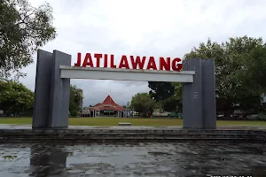 Alun-Alun Jatilawang image
