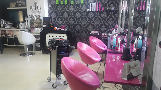 Peluquería kristina en Baena, Córdoba