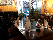 Atmosphère du Restaurant syrien Ashourya à Marseille - n°12
