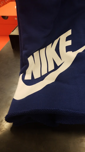 Sporting Goods Store «Nike Factory Store», reviews and photos, 6800 N 95th Ave #590, Glendale, AZ 85301, USA