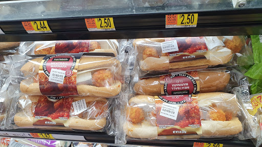 Department Store «Walmart Supercenter», reviews and photos, 4700 135th St, Crestwood, IL 60445, USA