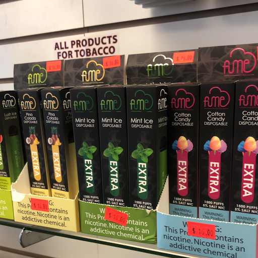 Tobacco Shop «J&J Smoke Shop», reviews and photos, 4520 Hallandale Beach Blvd, Pembroke Park, FL 33023, USA