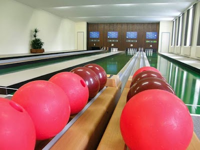 bowling-alley
