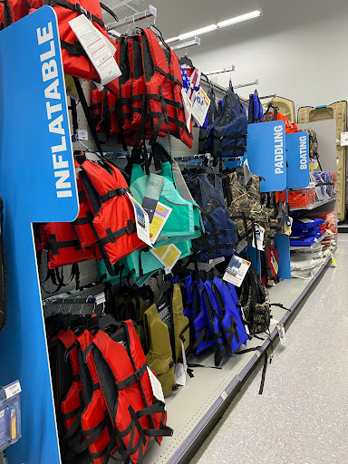 Sporting Goods Store «Academy Sports + Outdoors», reviews and photos, 7926 Giacosa Pl, Memphis, TN 38133, USA