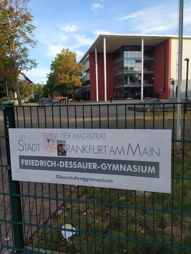 Friedrich-Dessauer-Gymnasium