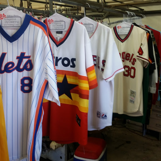 Dry Cleaner «Irish Cleaners», reviews and photos, 11130 Magnolia Ave # F, Riverside, CA 92505, USA