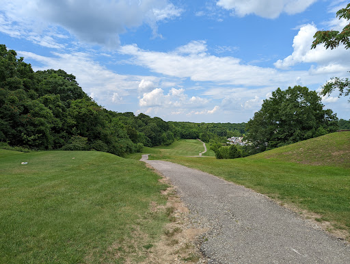 Golf Course «Sugar Creek Golf Course & Banquet Center», reviews and photos, 5224 Country Club Dr, High Ridge, MO 63049, USA