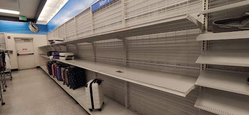 Clothing Store «Ross Dress for Less», reviews and photos, 240 N Courtenay Pkwy, Merritt Island, FL 32953, USA