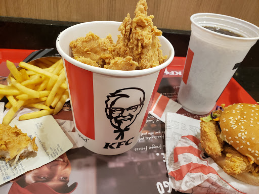 KFC - Shop. Estação