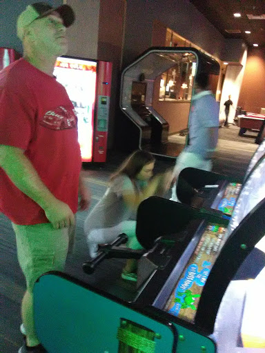 Shopping Mall «Lake Sherwood Mall», reviews and photos, 4520 S Sherwood Forest Blvd, Baton Rouge, LA 70816, USA