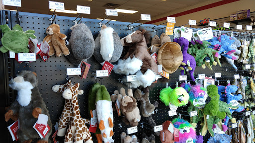 Pet Supply Store «Chuck & Don’s Pet Food & Supplies», reviews and photos, 8115 Wedgewood Ln N #1, Maple Grove, MN 55369, USA