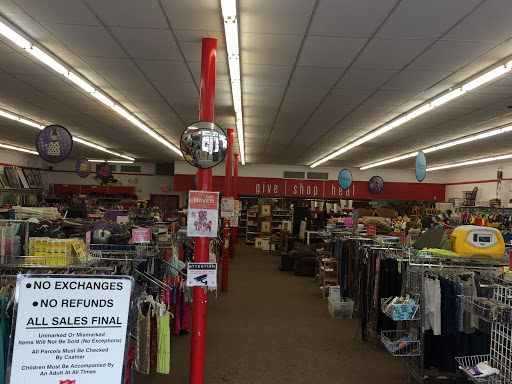 Thrift Store «The Salvation Army Family Store & Donation Center», reviews and photos, 3740 Nicollet Ave, Minneapolis, MN 55409, USA