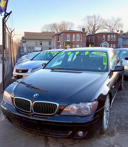 Used Car Dealer «James Motor Cars», reviews and photos, 695 Broad St, Hartford, CT 06106, USA