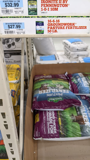 Home Improvement Store «Tractor Supply Co.», reviews and photos, 3826 S Suncoast Blvd, Homosassa, FL 34448, USA