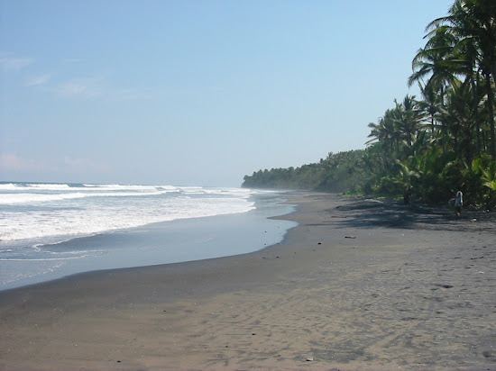 Mekayu Beach