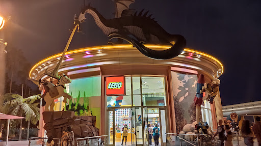 The LEGO Store, 1585 Disneyland Dr, Anaheim, CA 92802, USA, 
