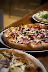 Pizza du Restaurant PAPÜM Saint-Tropez - n°15