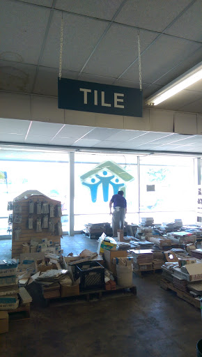 Thrift Store «Pomona Valley Habitat For Humanity ReStore», reviews and photos, 4609 Holt Blvd, Montclair, CA 91763, USA