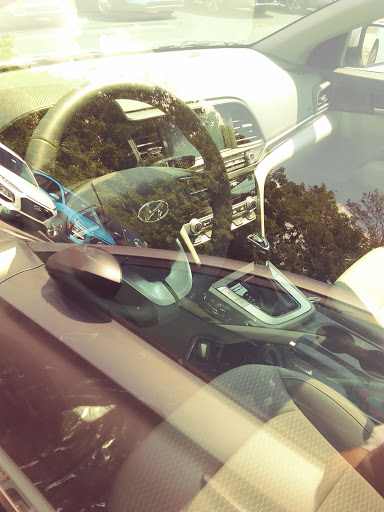 Hyundai Dealer «Major Hyundai», reviews and photos, 1534 N 9th St, Stroudsburg, PA 18360, USA