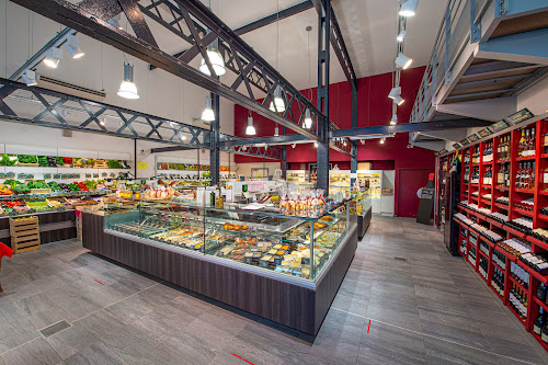 Halles de la Grande Fontaine (Boucherie-Charcuterie-Traiteur-Epiceries fines-Primeur) à Neufchâteau