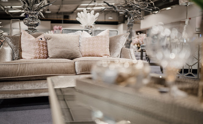 Reviews of The Top Drawer in Glasgow - Furniture store