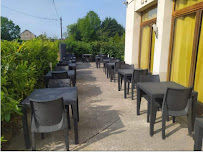 Atmosphère du Restaurant français Restaurant auberge du lac à Marcilly-sur-Tille - n°7